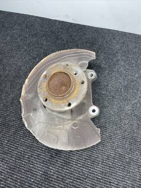 Bmw 676443 08-13 128i 135i E82 E88 Front Left Knuckle Spindle Hub Bearing