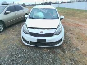 624001w200 Kia Crossmember/k-frame Front Fits 14-17 Rio 161645