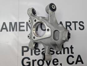 Mazda N243-26-12x Mx-5 Miata Left Rear Spindle Knuckle Hub Oem