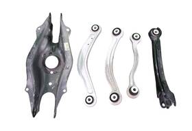Mercedes-benz A2053522000 Mercedes-benz Glc300 Rear Lower Control Arm Right Oem 2020 2022