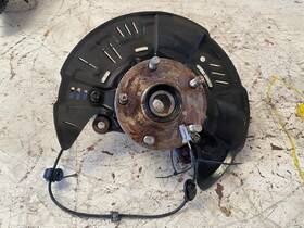 Subaru 28313fn020 19-24 Forester 72k Front Right Passenger Side Spindle Knuckle Hub Oem