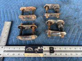 Suzuki 41461-77300 1985-1988 Samurai Sj413 Leaf Spring Shackles Front Rear Oem