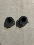 For Jeep Gladiator 2024-2025 Mopar Front Stabilizer Bar Bushing X2 Oem. Fixed Price $30.00.