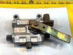 Mercedes 62-73 W112 W109 300SE Sel Air Suspension Front Right Pass Bosch Valve. Fixed Price $461.99.