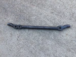 New Genuine Gm Oem Steering Gear-center Link 25944024. Fixed Price $256.57.